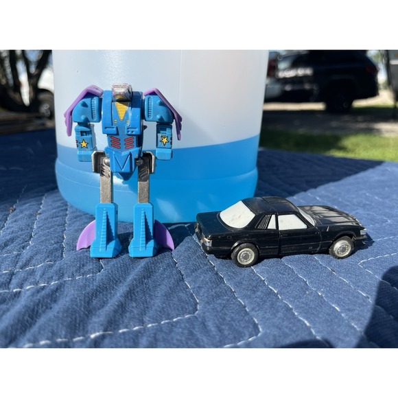 2 Vintage 1985 Go-Bots Gobots Bandai Action Figure Transformers KO - Picture 1 of 15